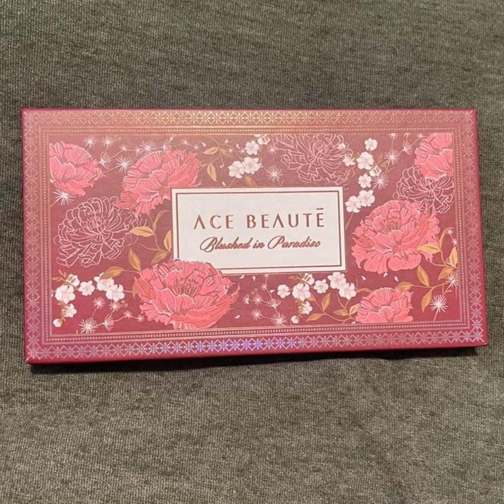 Ace Beaute Blush Palette NEW